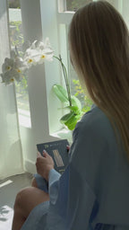 Blyss Maia – Minimal effort. Maximum glow.