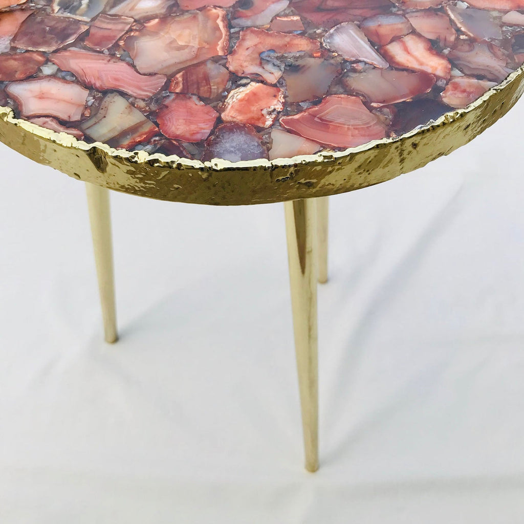 Ruby Agate – Handgjort sidobord i röd agat