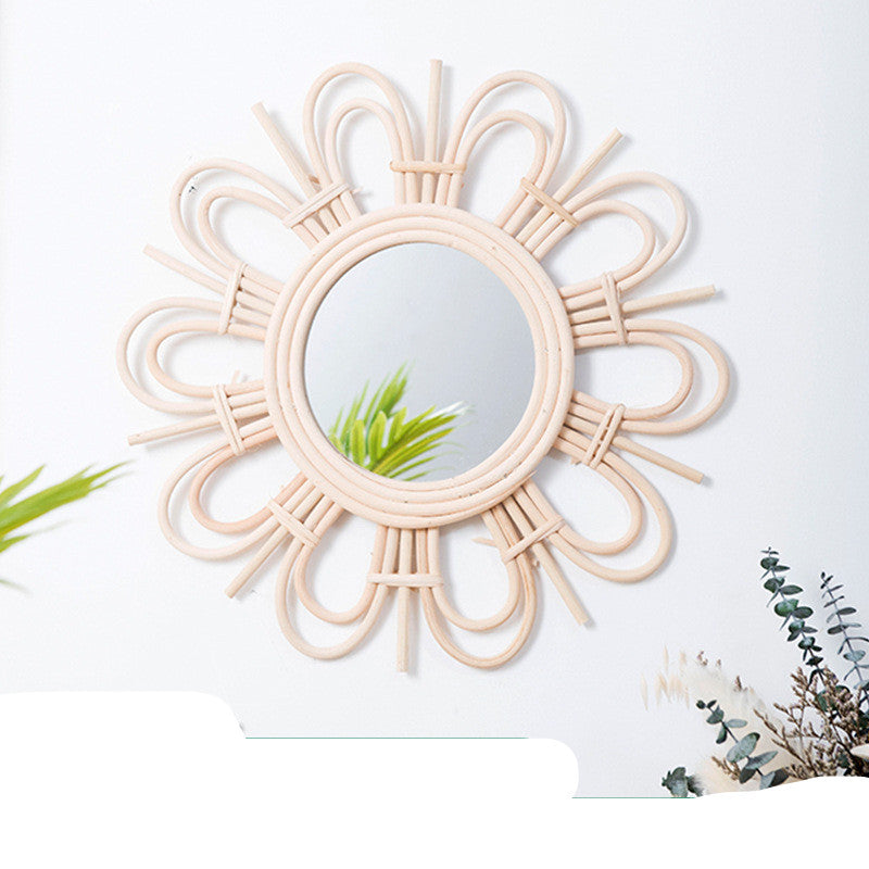 Rund Spegel med dekorativ design