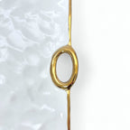 Klara Tallrik – Porslin med Elegant Guldkant (3 Storlekar) tallrik