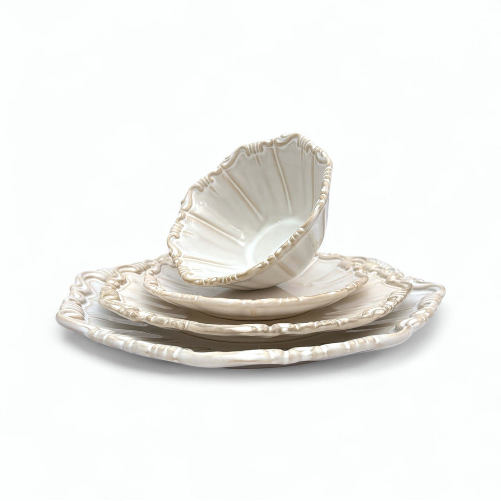 Cynthia Tallrik – Rund Porslinstallrik i Tre Storlekar