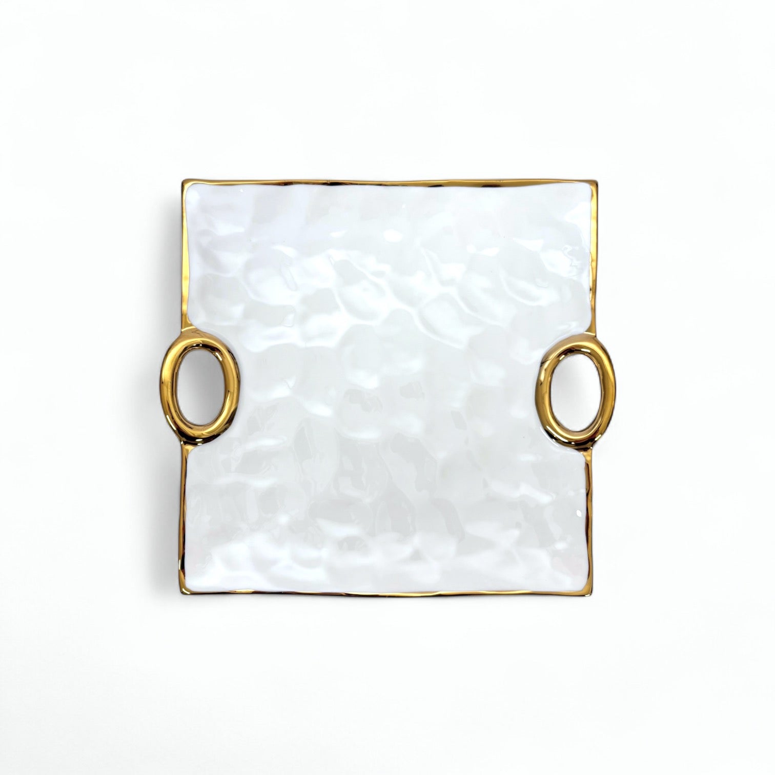 Klara Tallrik – Porslin med Elegant Guldkant (3 Storlekar) tallrik