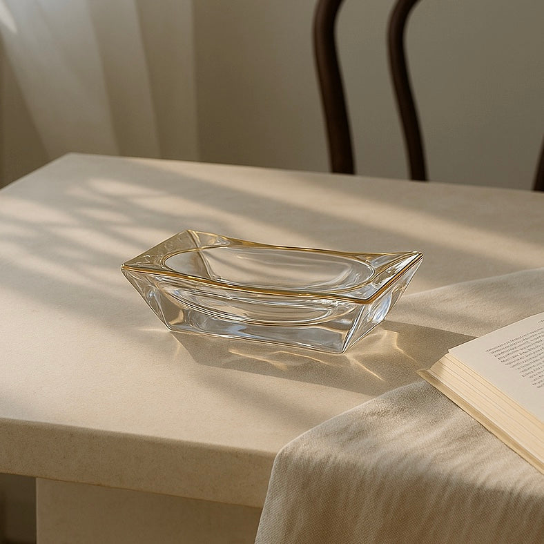 Tina Askfat - Glas och guldkanter