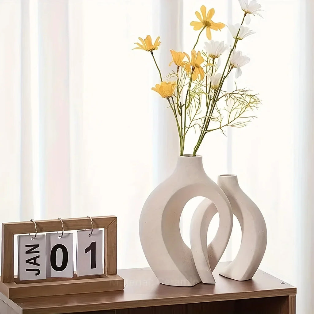 Nordic Hollow Ceramic Vase Set
