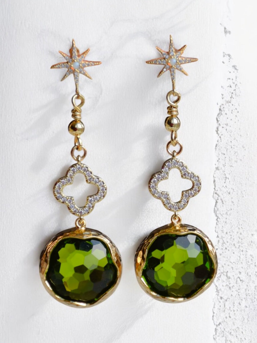 Arya Green Olive Örhängen