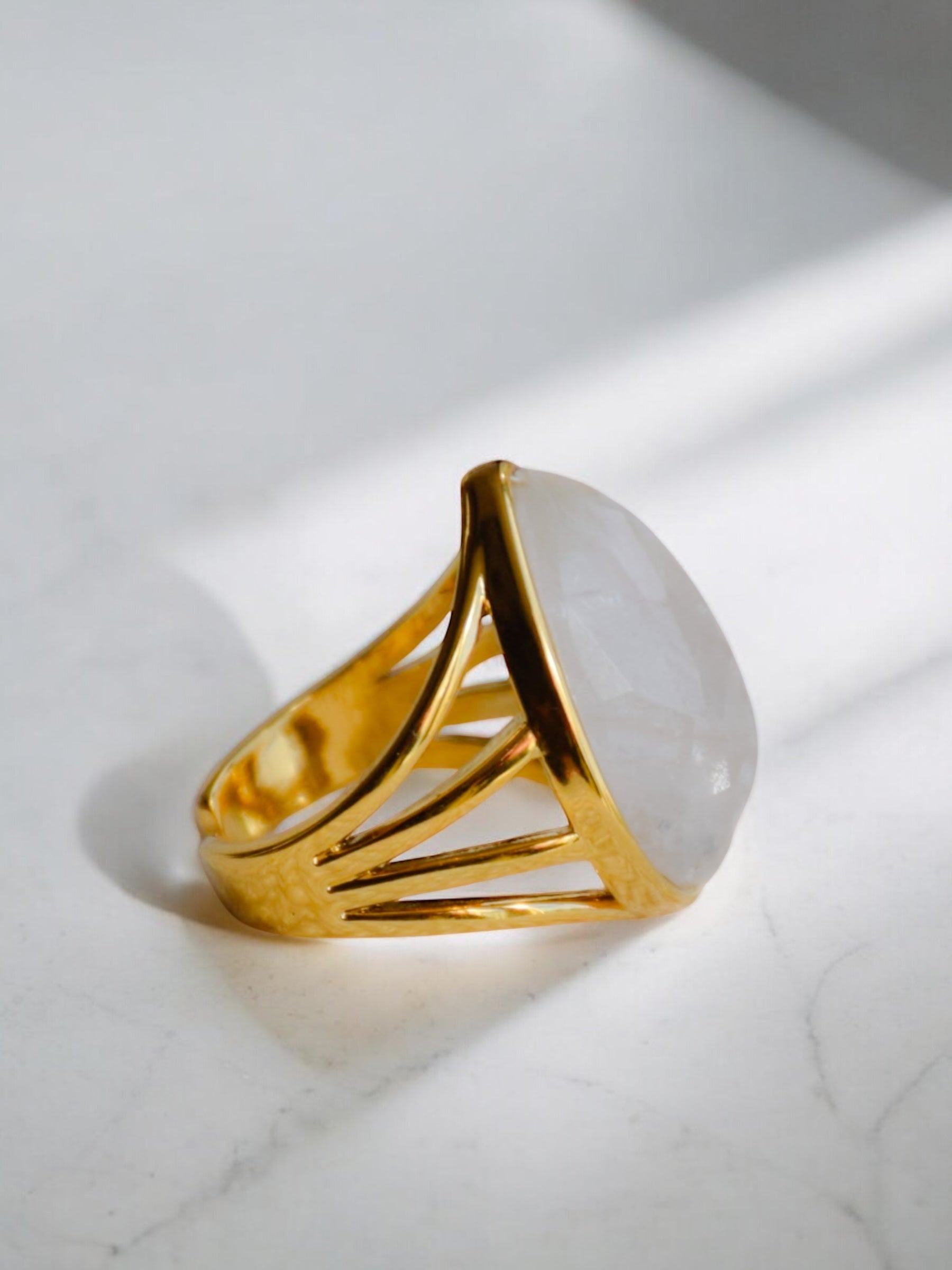 Ring Clear quartz beauty