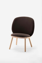 Naïve Low Chair – Svart Massiv Ask