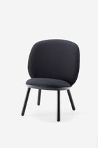 Naïve Low Chair – Svart Massiv Ask