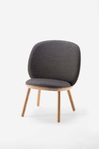Naïve Low Chair – Svart Massiv Ask