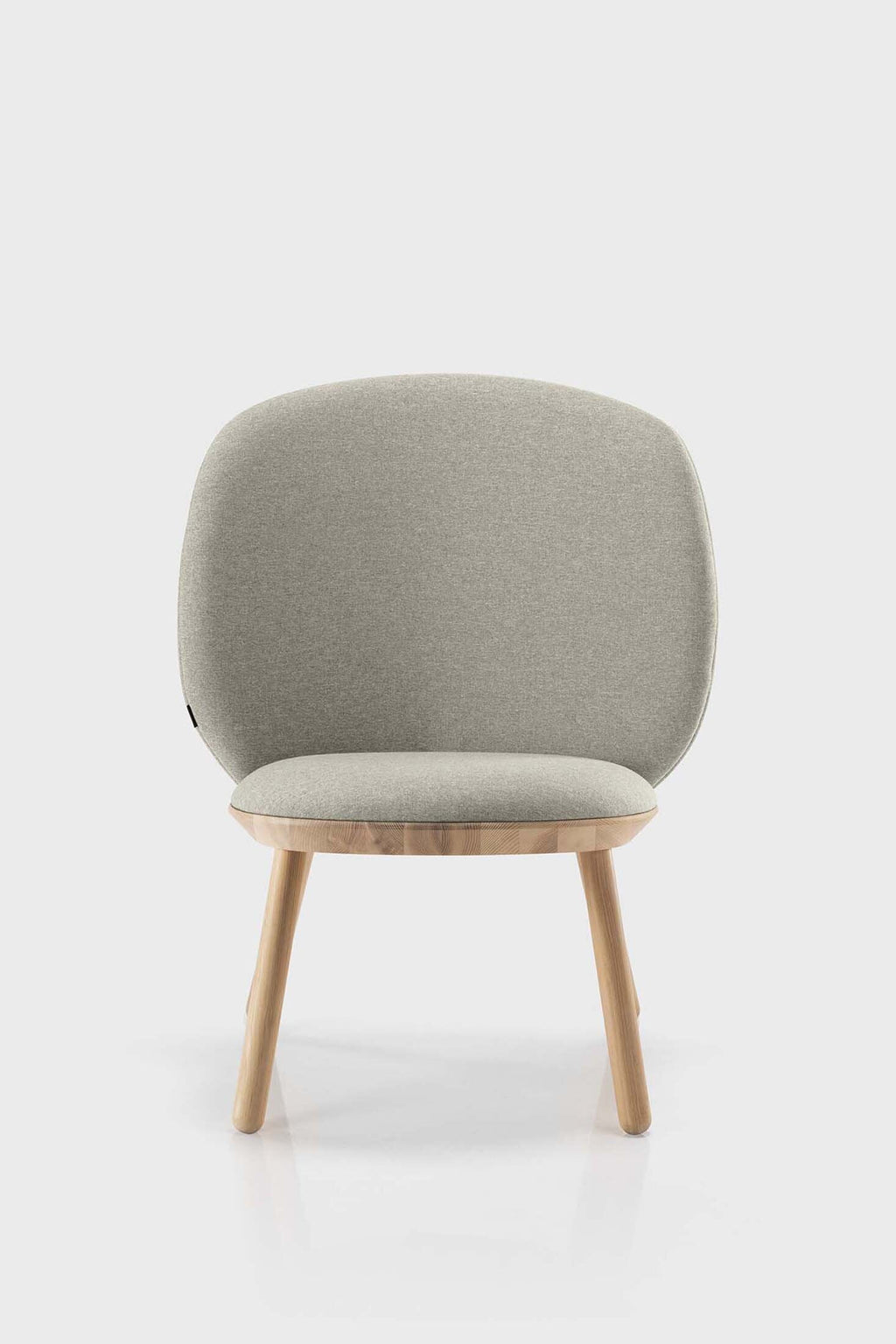 Naïve Low Chair – Svart Massiv Ask
