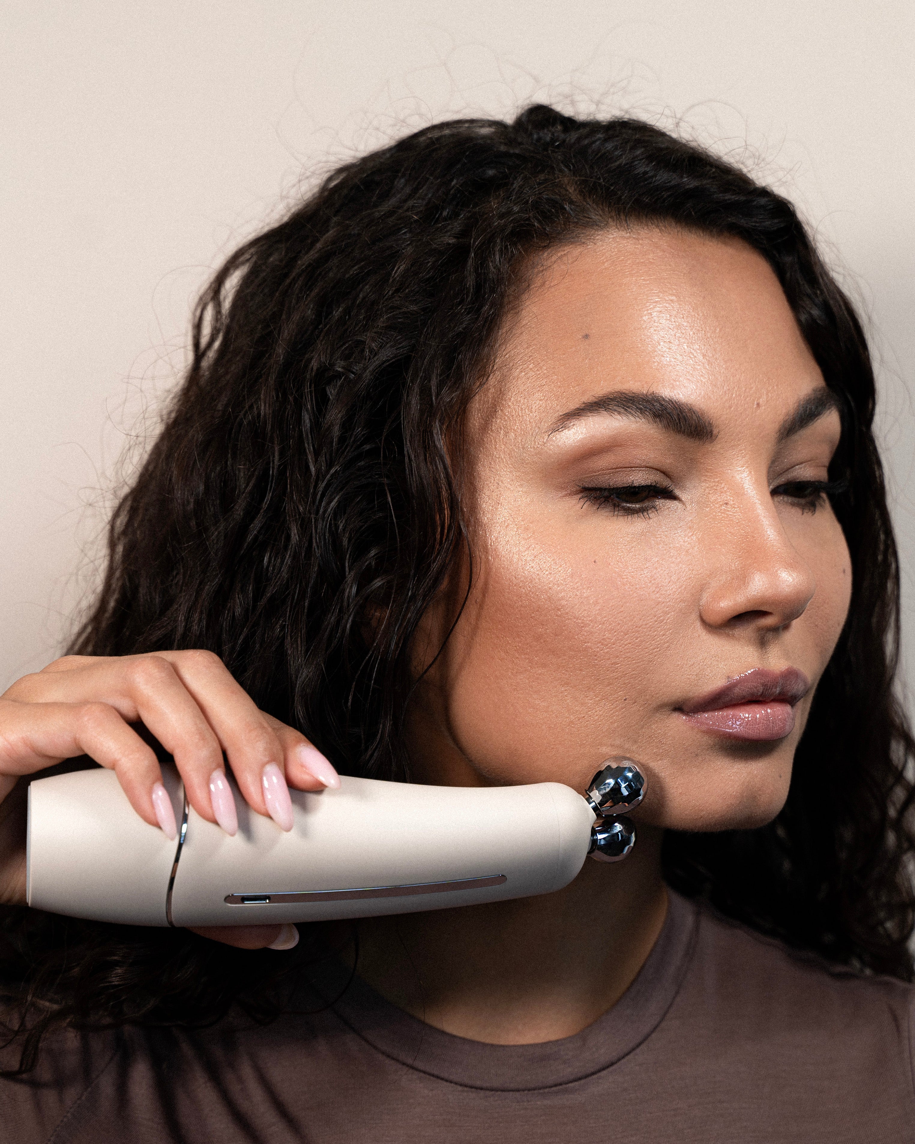 Blyss Luna™ The Ultimate 3-in-1 Skin Rejuvenation Device EMS · RF · LED Light Therapy
