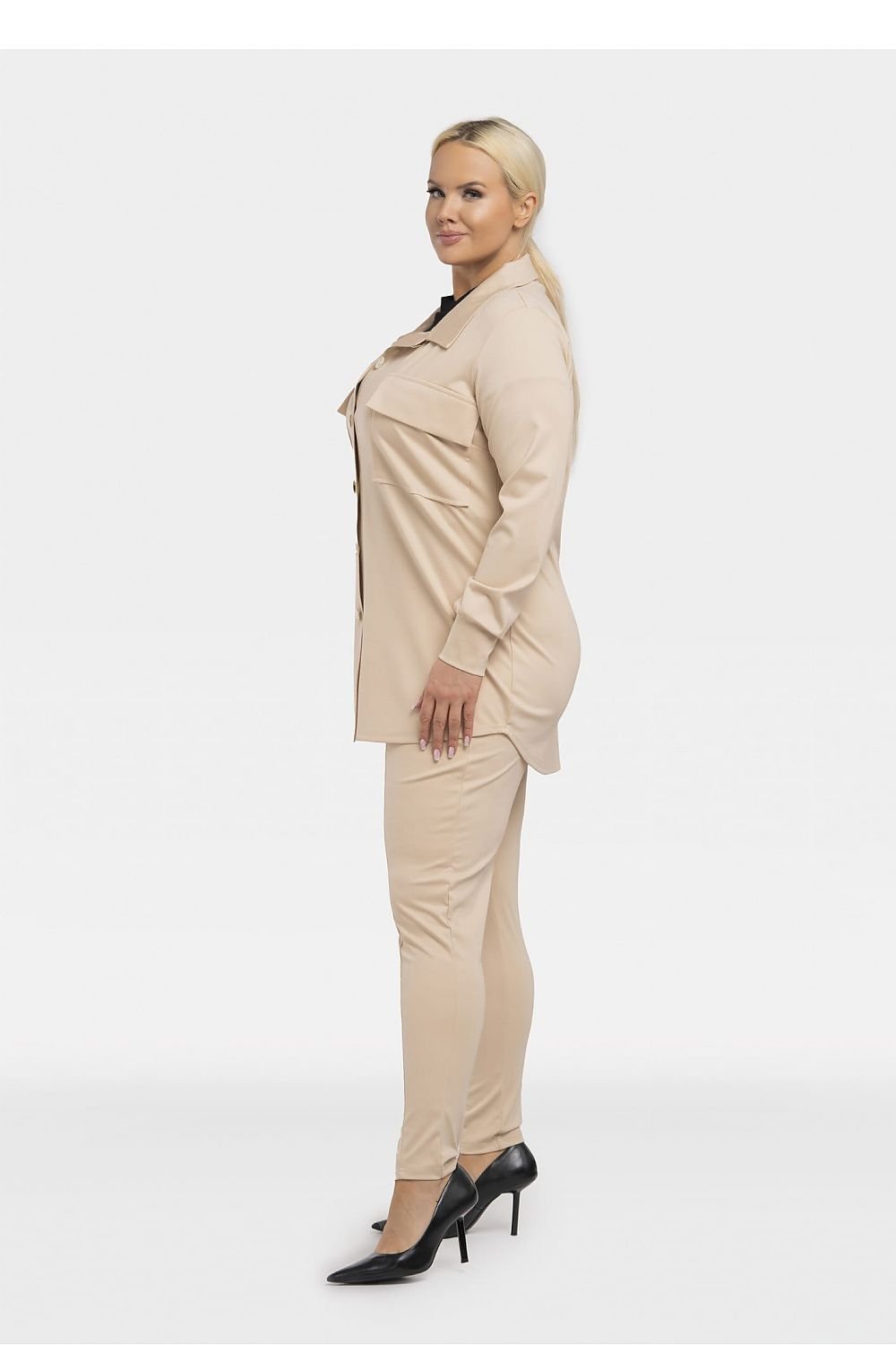 Skjorta med fickor  Beige plussize 