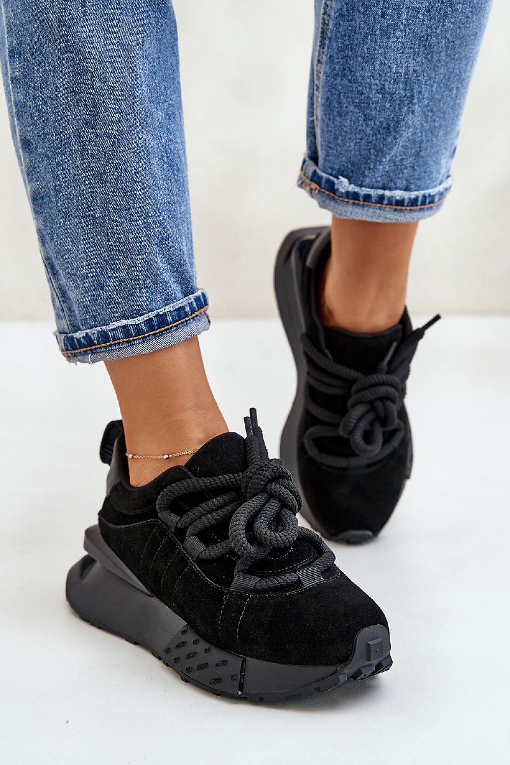 Sport Shoes model 201928 Step in style