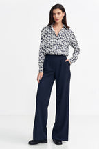 Wide leg trousers