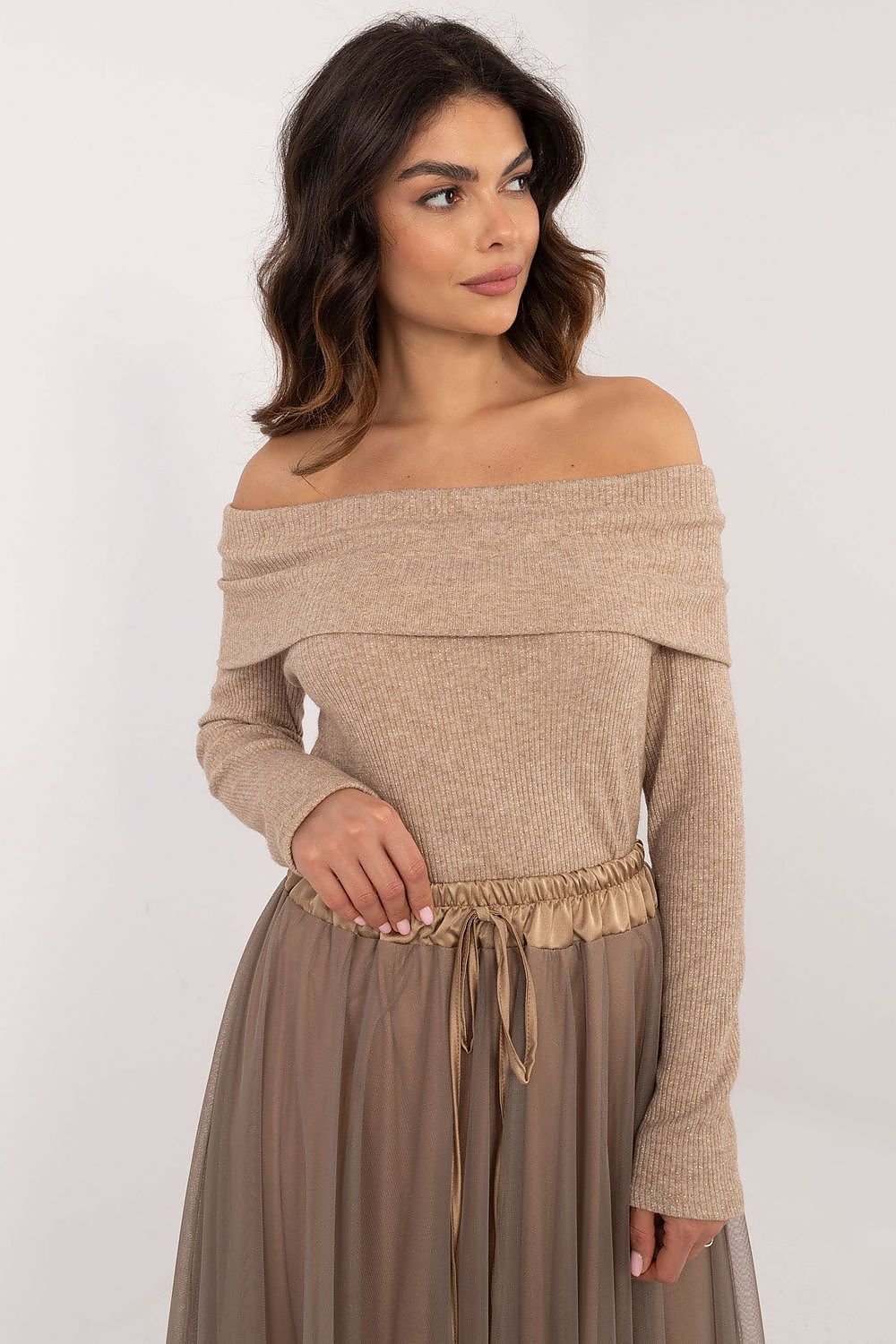 off-shoulder top långarmad beige