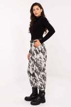  Women trousers model 218437 Italy Moda 