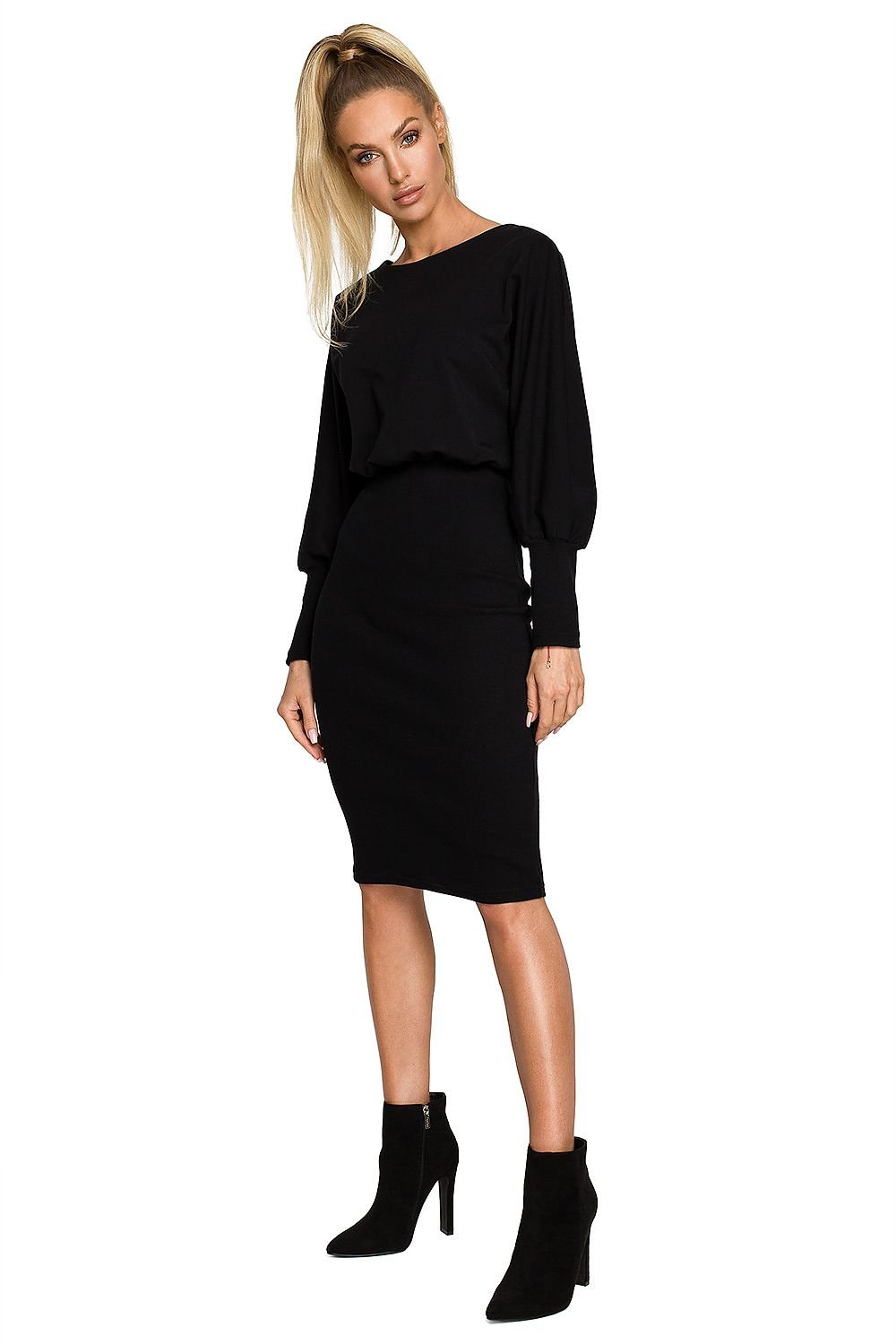 Knälång klänning med båt urringning svart