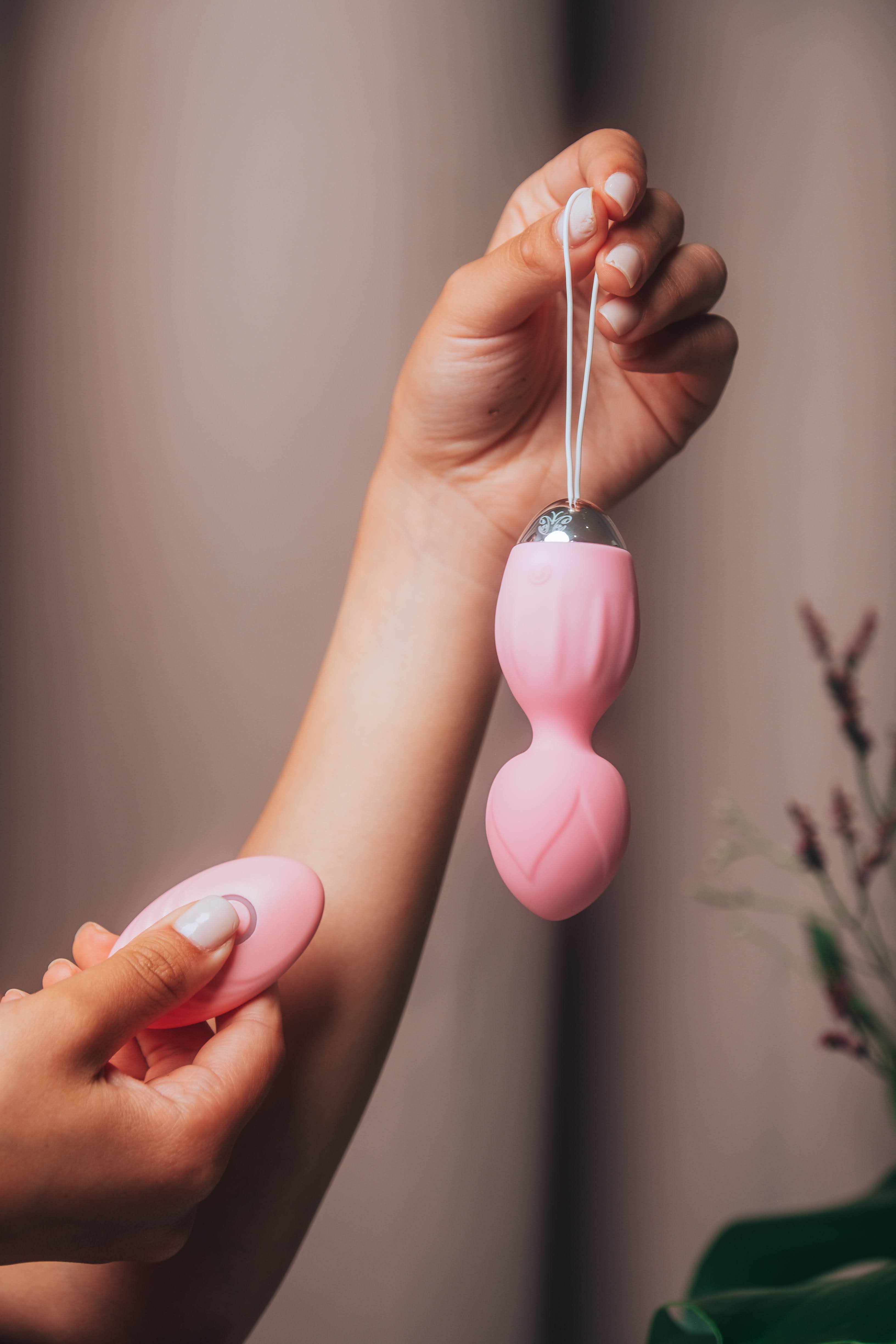 COCOON WELLNESS – Vaginakulor – Bäckenbottenvikter 💗