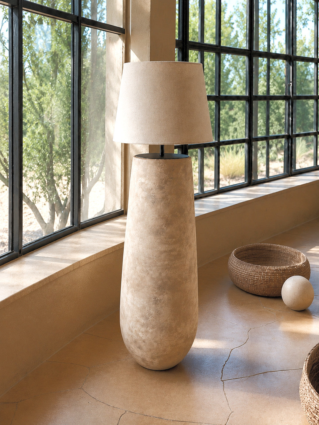 Ela n37 - Ceramic Floor-lamp