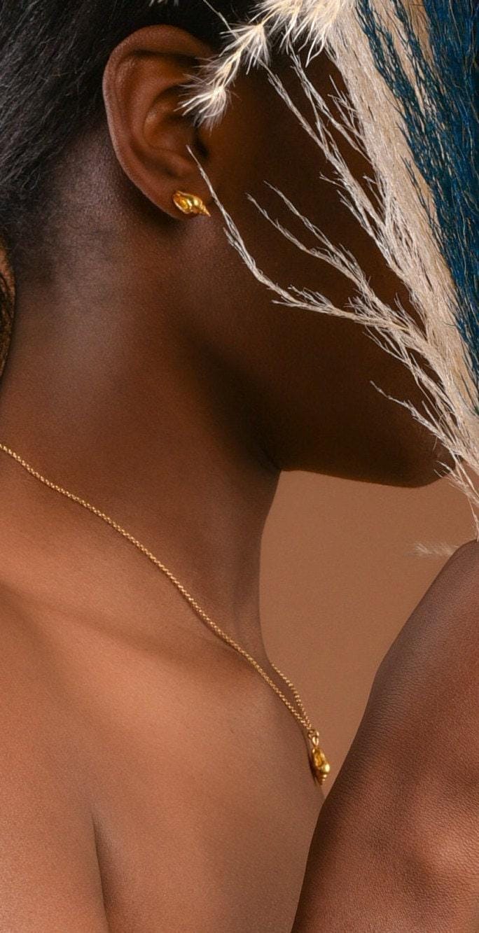 Havssnäcka Halsband i Guld