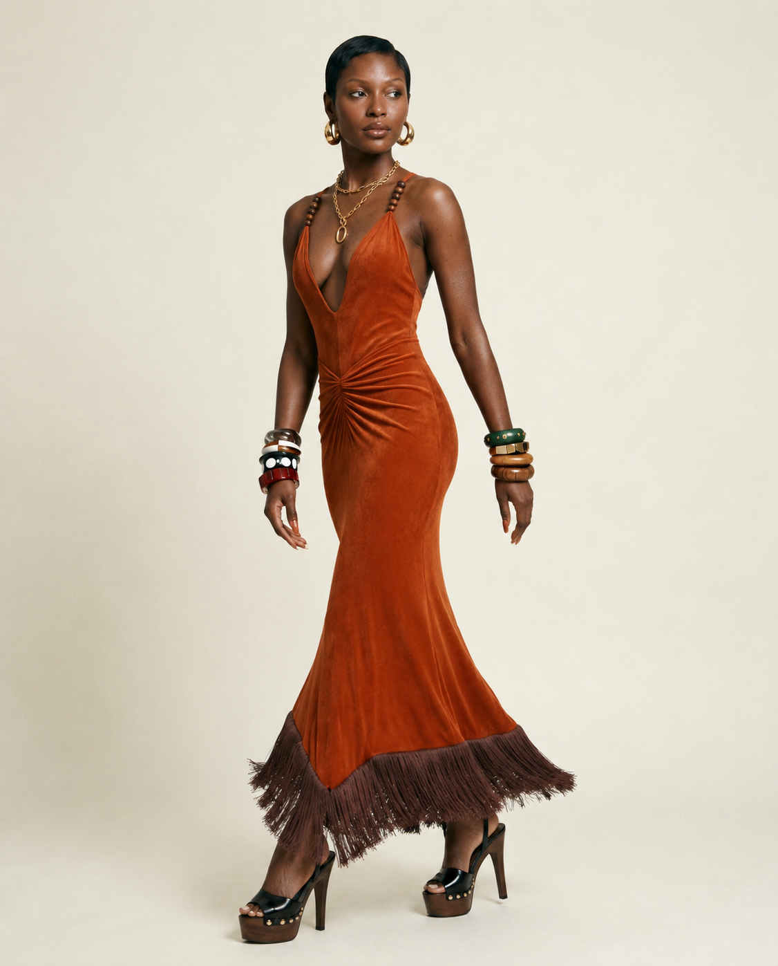 Free Spirit Beaded Fringe Dress – Bohemisk Elegans med Rörelse och Karaktär